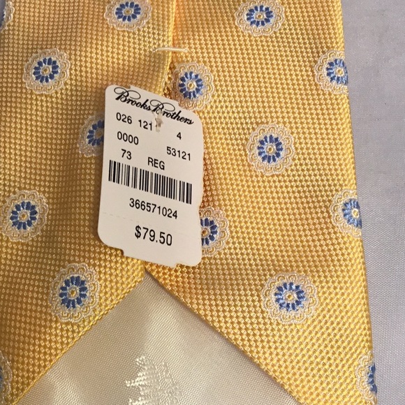 BROOKS BROTHERS GENTLEMAN CLASSIC NWT NECK TIE - Picture 3 of 5